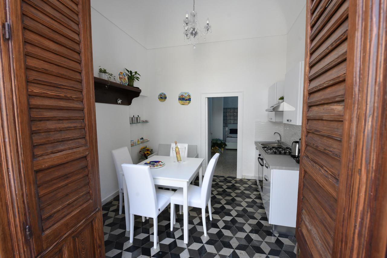 Palazzo Taormina Apartment Castellammare del Golfo Exterior foto